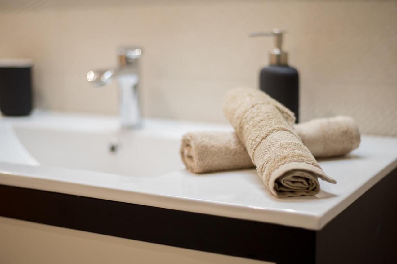 Tuguest Alhondiga Apartment 그라나다 외부 사진